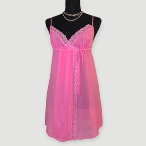 🩷Victoria's Secret Cute Coquette Pink Lace Trim Slip Dress 🩷